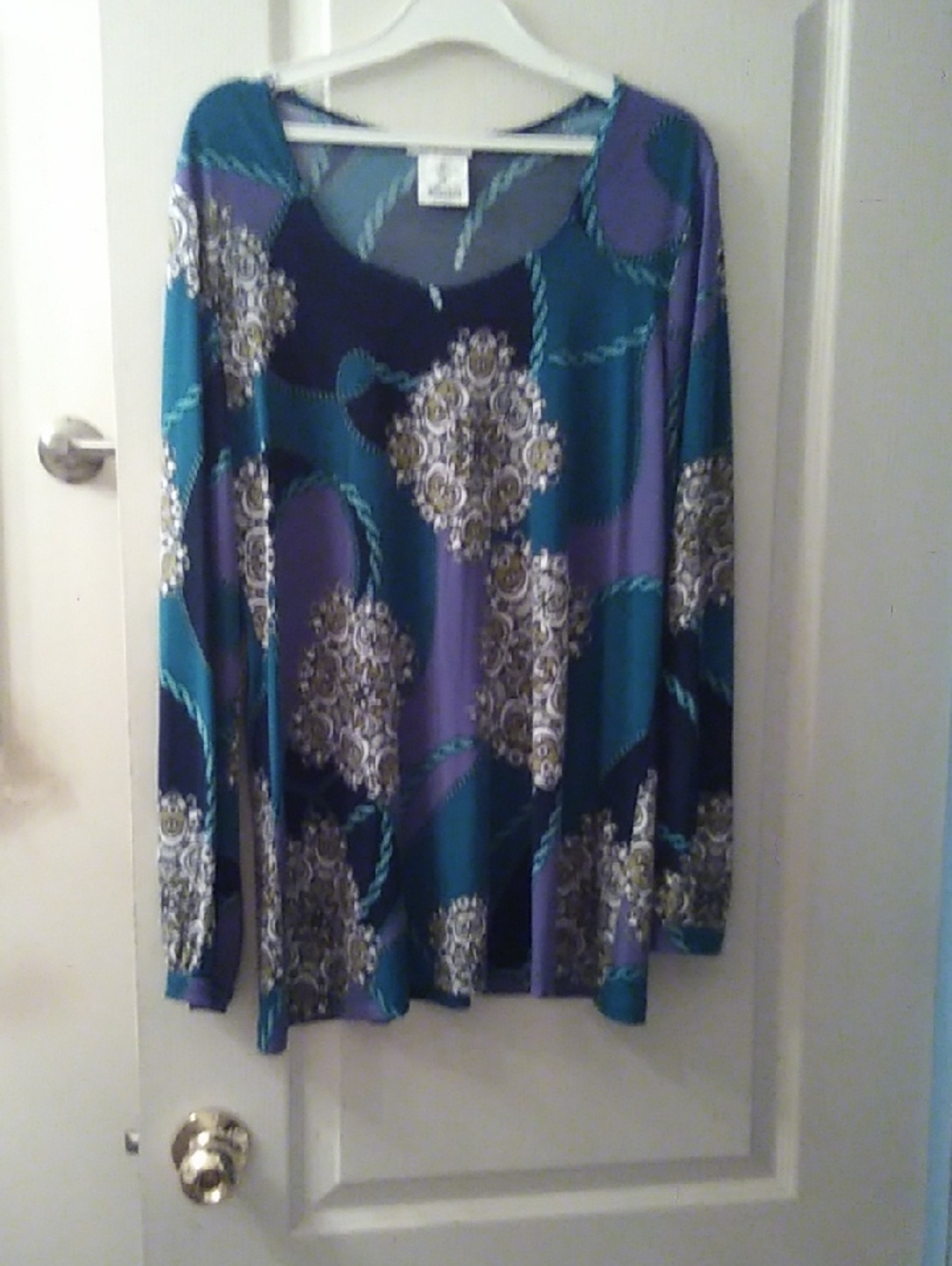Womens Long Sleeve Printed Scoop Neck Top - Teal & Purple